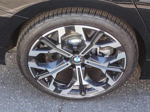 Used 2026 BMW 330i Sedan w/ Convenience Package RWD image 9