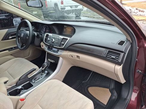 Used 2015 Honda Accord EX image 27