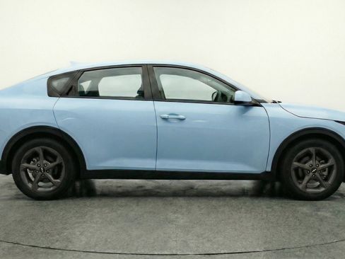 Used 2025 Kia K4 image 8