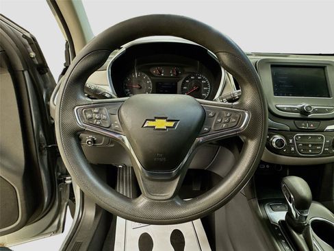 Used 2023 Chevrolet Equinox LS w/ LPO, Floor Liner Package AWD/4WD image 11
