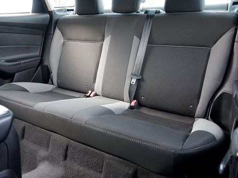 Used 2014 Ford Focus SE image 11