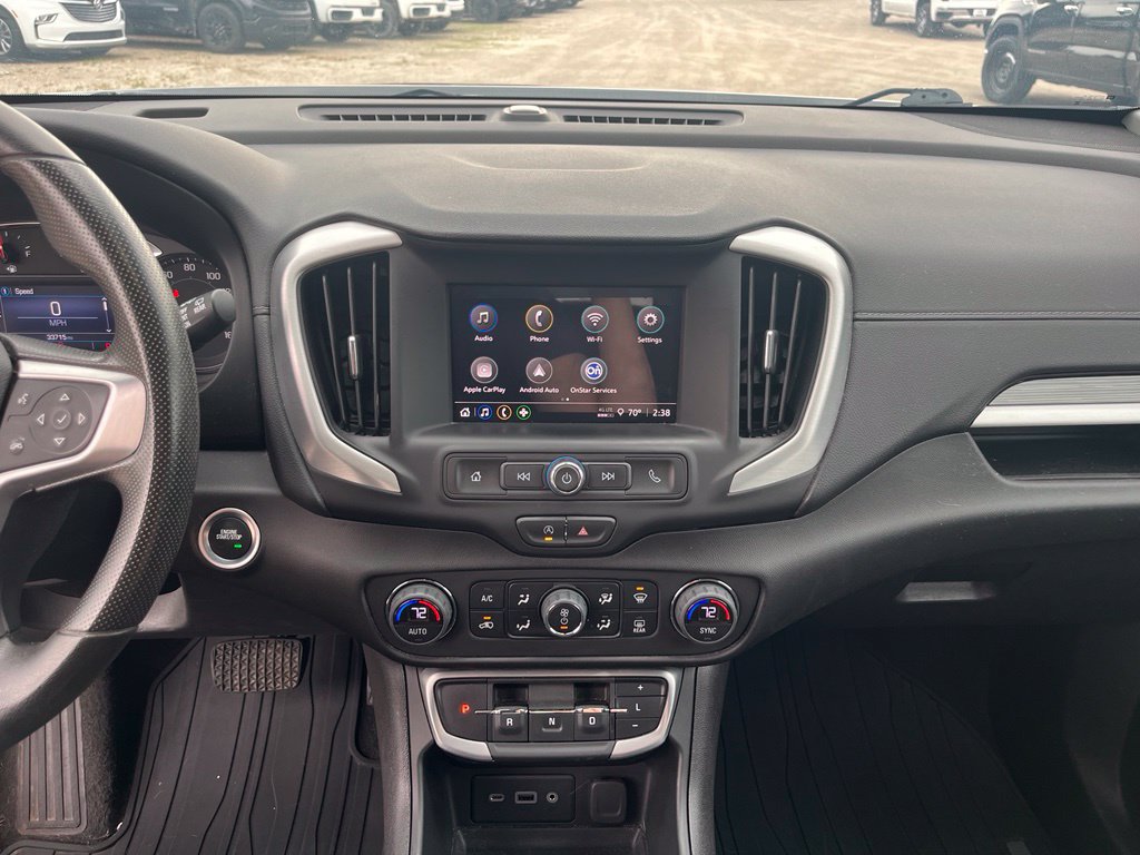 Used 2024 GMC Terrain SLE w/ Driver Convenience Package FWD image 26