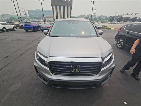 Used 2023 Honda Ridgeline RTL image 2