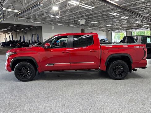 Used 2025 Toyota Tundra Platinum AWD/4WD image 4