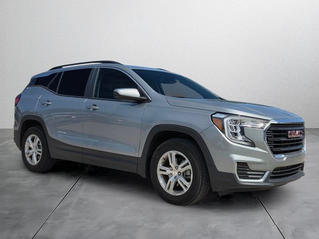 Used 2023 GMC Terrain SLE w/ Driver Convenience Package FWD image 6