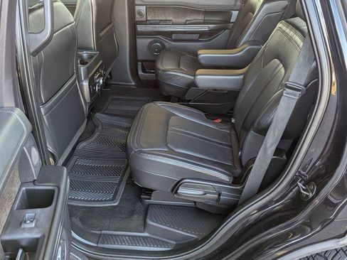 Used 2019 Ford Expedition Limited w/ Equipment Group 301A image 13