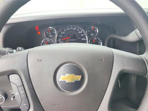 New 2025 Chevrolet Express 3500 w/ Power Convenience Package RWD image 28