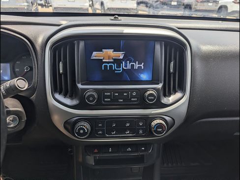 Used 2016 Chevrolet Colorado LT w/ LT Convenience Package AWD/4WD image 30