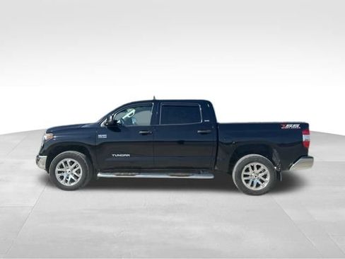 Used 2020 Toyota Tundra SR5 w/ SR5 Leather Package AWD/4WD image 6