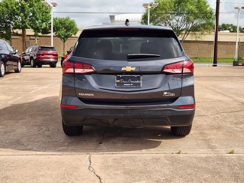 Certified 2022 Chevrolet Equinox LS w/ LS Convenience Package image 7