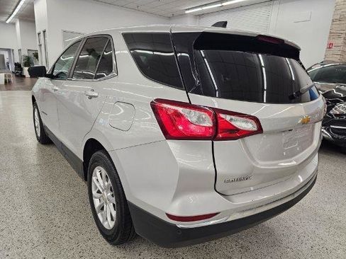 Used 2021 Chevrolet Equinox LT w/ Driver Convenience Package AWD/4WD image 6