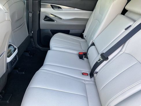 Certified 2026 INFINITI QX60 Luxe FWD image 15