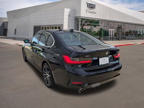 Used 2019 BMW 330i xDrive Sedan w/ Premium Package AWD/4WD image 4