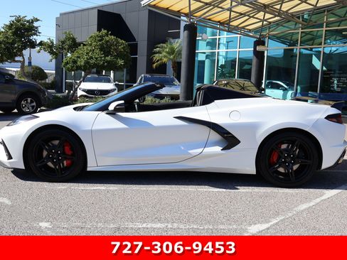 Used 2020 Chevrolet Corvette Stingray Convertible w/ Z51 Performance Package image 8
