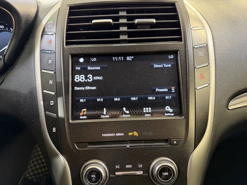 Used 2019 Lincoln MKC Premiere FWD image 20