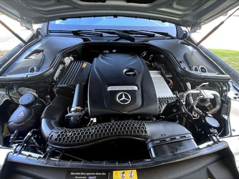 Used 2018 Mercedes-Benz E 300 image 30