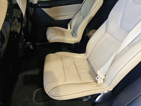 Used 2016 Tesla Model X 90D AWD/4WD image 11