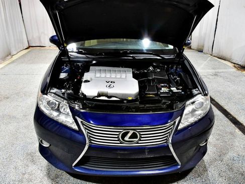 Used 2014 Lexus ES 350 w/ Premium Package FWD image 31