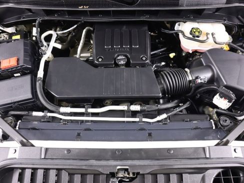 Used 2022 Chevrolet Silverado 1500 Custom image 40