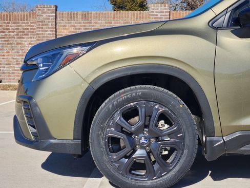 Used 2024 Subaru Ascent Onyx Edition Limited image 10