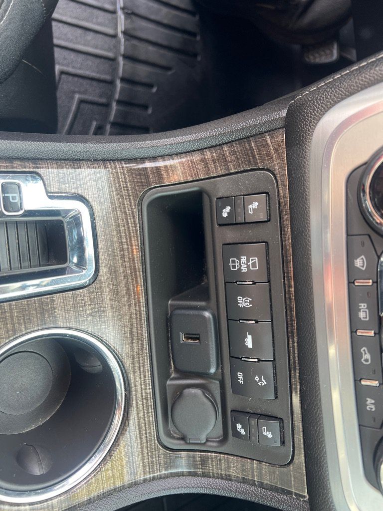 Used 2016 GMC Acadia SLT w/ Premium Edition AWD/4WD image 18