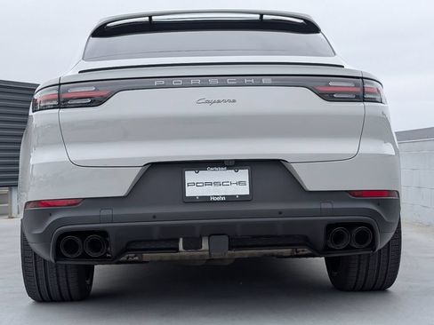 Certified 2023 Porsche Cayenne Platinum Edition AWD/4WD image 11