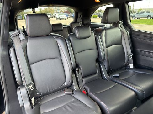 Used 2025 Honda Odyssey Sport-L image 37