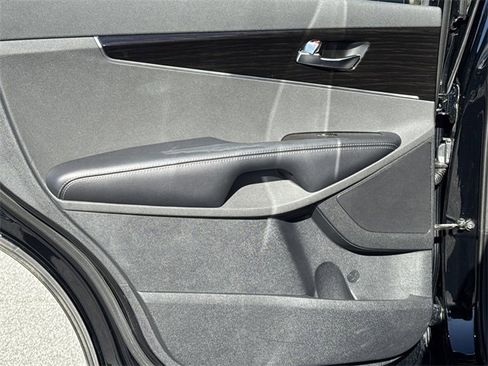 Used 2019 Kia Sorento EX image 22