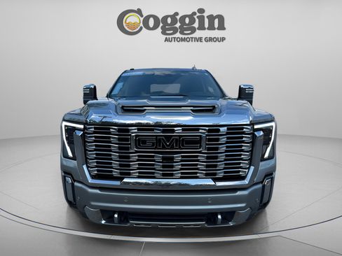 Certified 2024 GMC Sierra 2500 Denali w/ Denali Reserve Package image 25