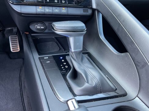 Certified 2025 Hyundai Elantra Sport image 14