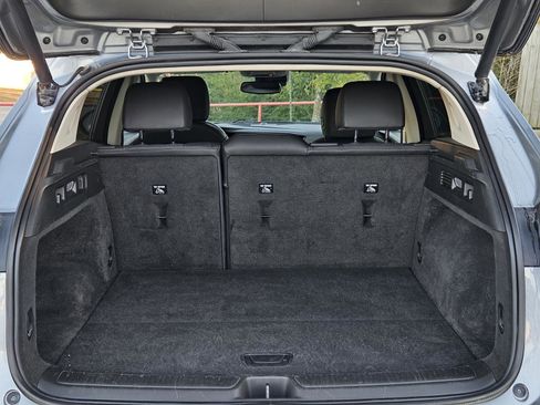 Used 2023 Buick Envision Essence image 9