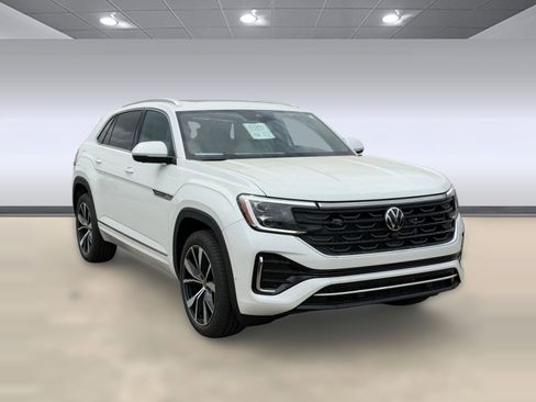 New 2026 Volkswagen Atlas Cross Sport SEL Premium R-Line AWD/4WD image 7