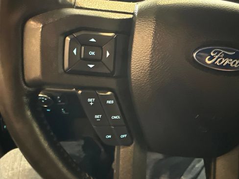 Used 2020 Ford F150 XLT w/ Equipment Group 302A Luxury AWD/4WD image 31