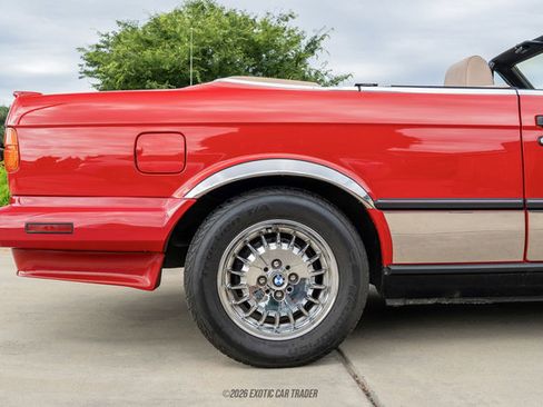 Used 1988 BMW 325i Convertible RWD image 10
