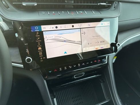 New 2026 Jeep Grand Cherokee Laredo image 13