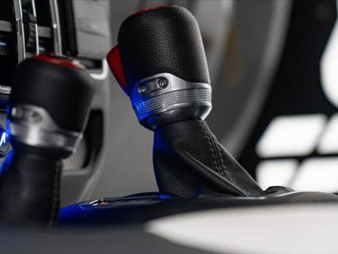 Used 2026 Jeep Gladiator Sport image 47