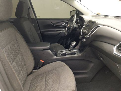 Used 2022 Chevrolet Equinox LT FWD image 21