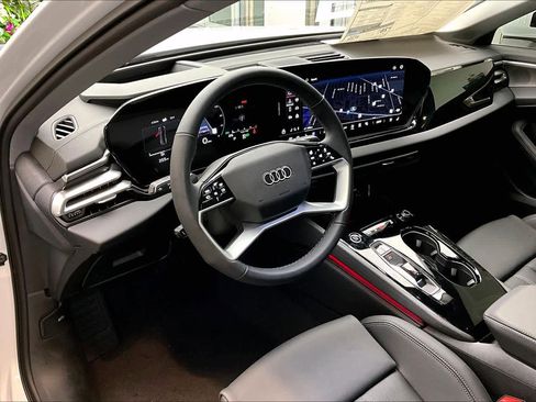 Used 2025 Audi A5 2.0T Premium Plus image 18