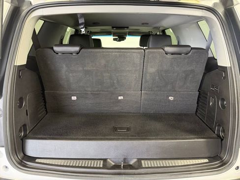 Used 2018 Chevrolet Tahoe Premier AWD/4WD image 11