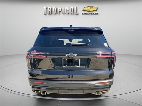 New 2026 Chevrolet Traverse LT w/ Midnight/Sport Edition image 3