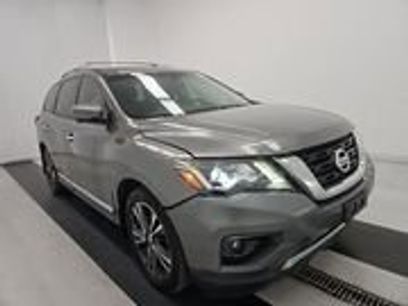Used 2017 Nissan Pathfinder Platinum