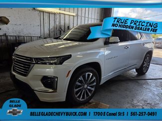 Used 2022 Chevrolet Traverse Premier FWD video 1