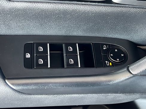 Used 2025 MAZDA CX-50 AWD 2.5 S w/ Preferred Package image 17