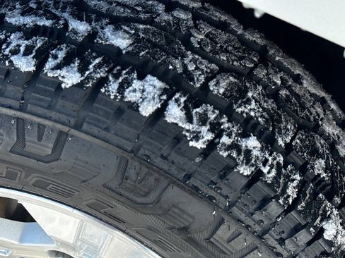 Used 2018 Chevrolet Silverado 1500 LT w/ All Star Edition image 11