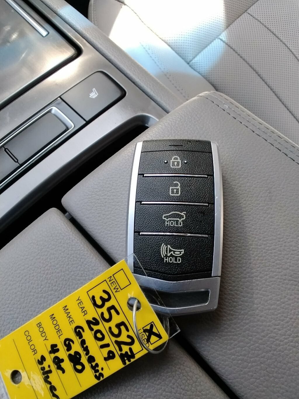 Used 2019 Genesis G80 3.8 AWD/4WD image 28