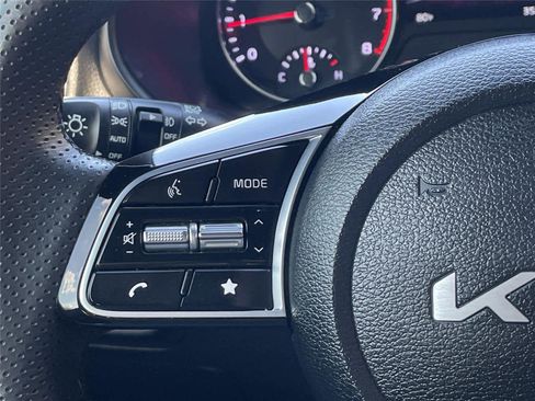 Used 2023 Kia Forte GT-Line w/ GT-Line Premium Package image 27