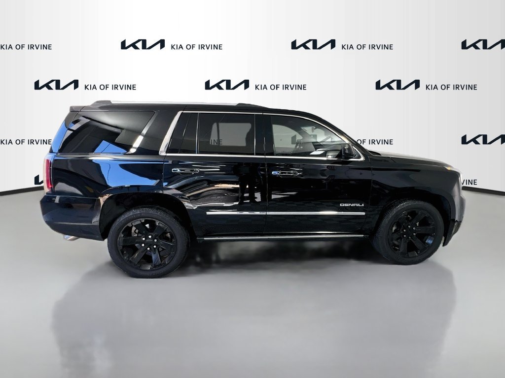 Used 2017 GMC Yukon Denali w/ Open Road Package AWD/4WD image 8