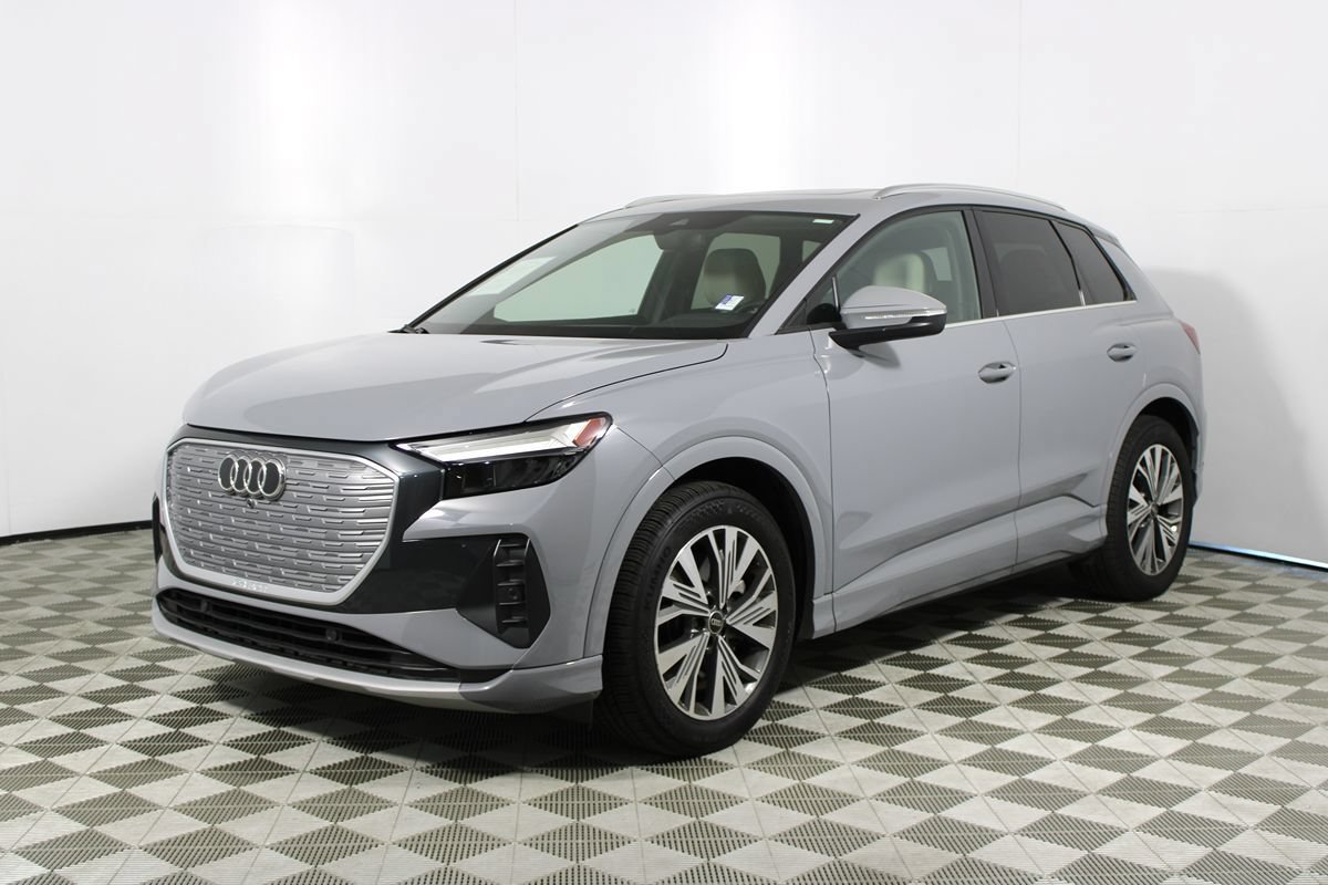Used 2023 Audi Q4 e-tron Premium w/ Convenience Package RWD image 29