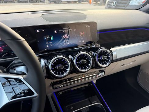 New 2026 Mercedes-Benz GLB 250 GLB 250 image 22