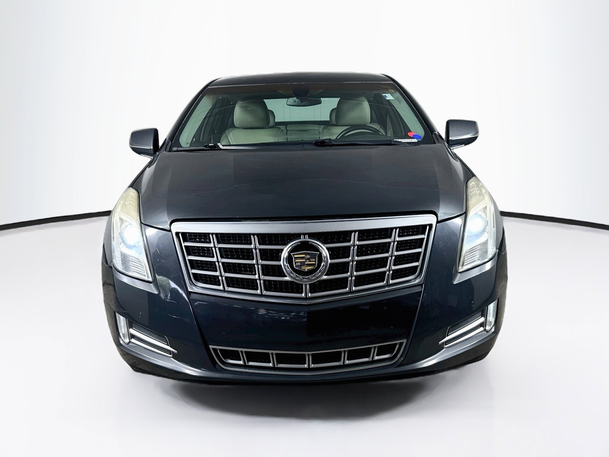 Used 2014 Cadillac XTS Luxury AWD/4WD image 3